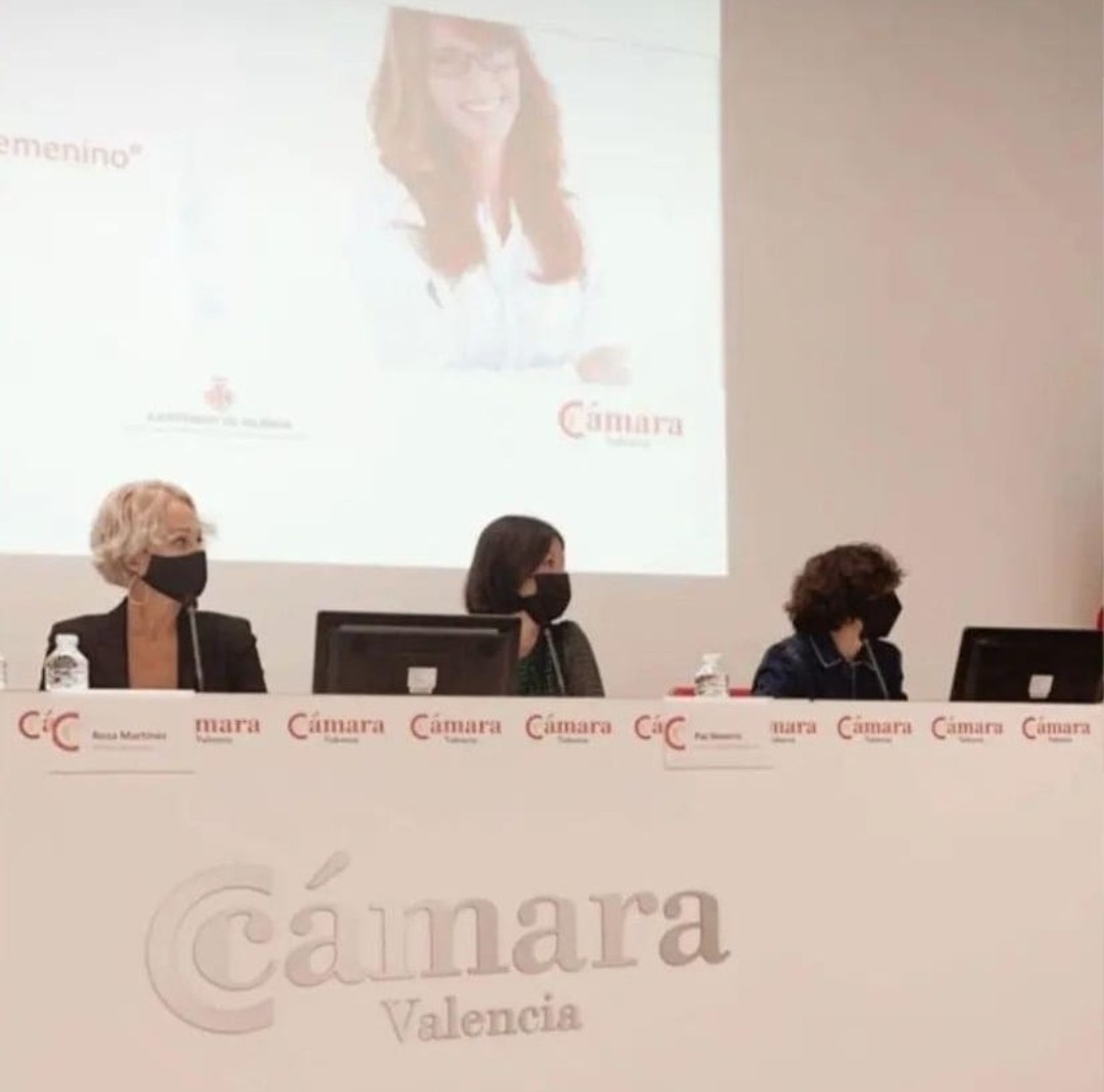 Mesa redonda organizada por CÁMARA VALENCIA bajo el título «EMPRENDER EN FEMENINO» (5/11/21)